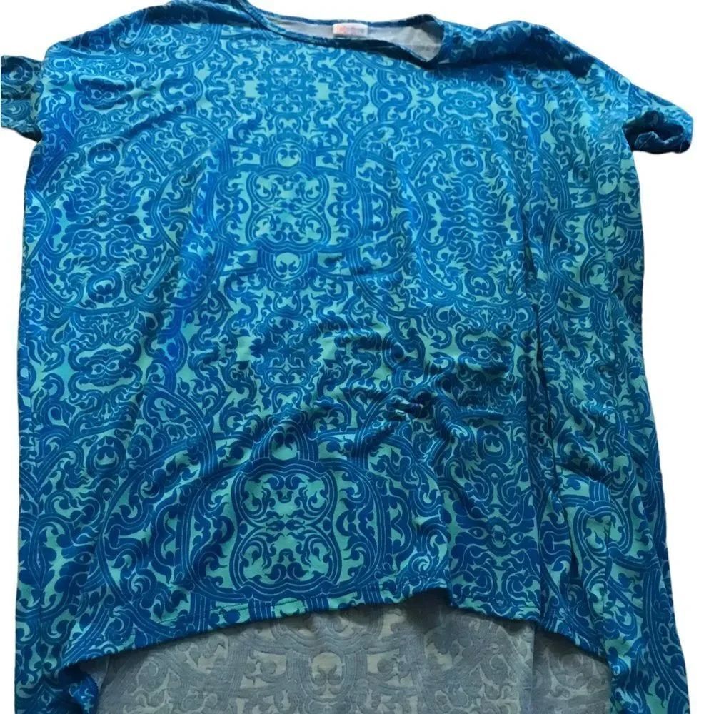Lularoe size small top excellent like new condition